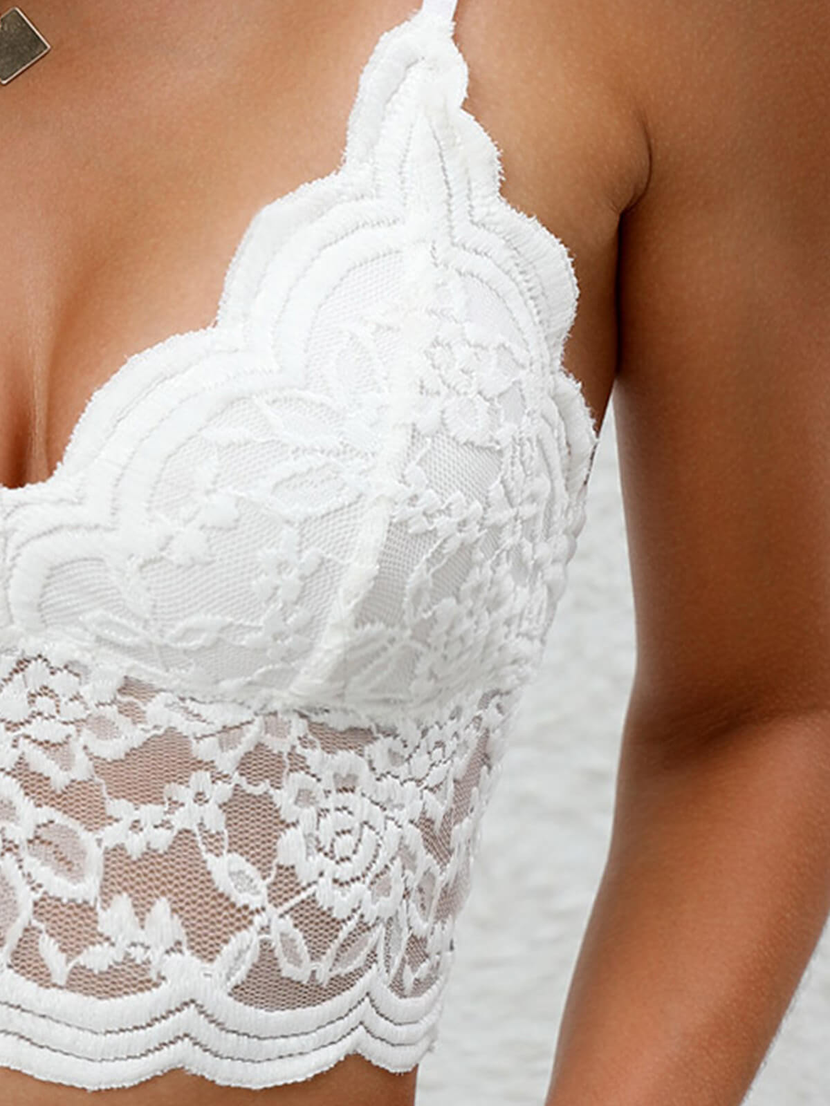 HEEKPEK Sexy Lace Spaghetti Strap Crop Top